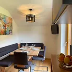 Vesterberg In Lage - Lage Apartament