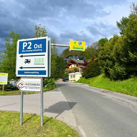 Lejlighed Vesterberg In Lage - Lage